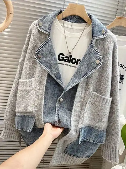 Dam Kofta Avslappnad Stil med Denimdetaljer Mjuk Tyg